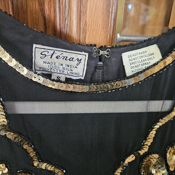 Elegant Sténay Black and Gold Floral Sequin Blouse | 100% Silk | Size S - Picture 3 of 5